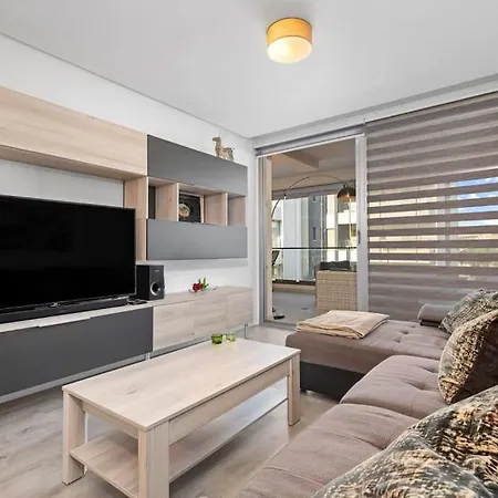 Luna Apartamento *